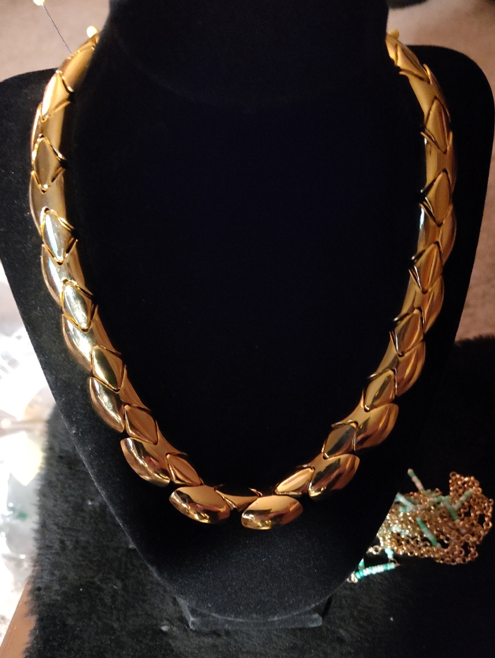 Vintage 80s Chunky Classic Gold-Tone Link Necklace for Women